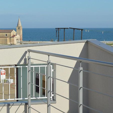 Casa Comisso Lägenhet Caorle Exteriör bild