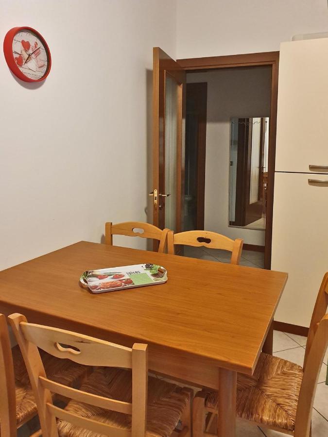 Casa Comisso Lägenhet Caorle Exteriör bild